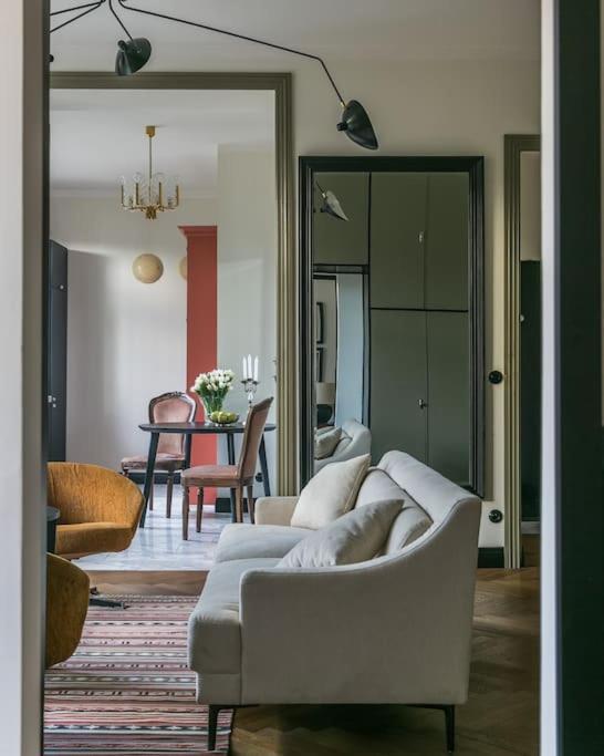Dark Blue Apartment Warschau Buitenkant foto